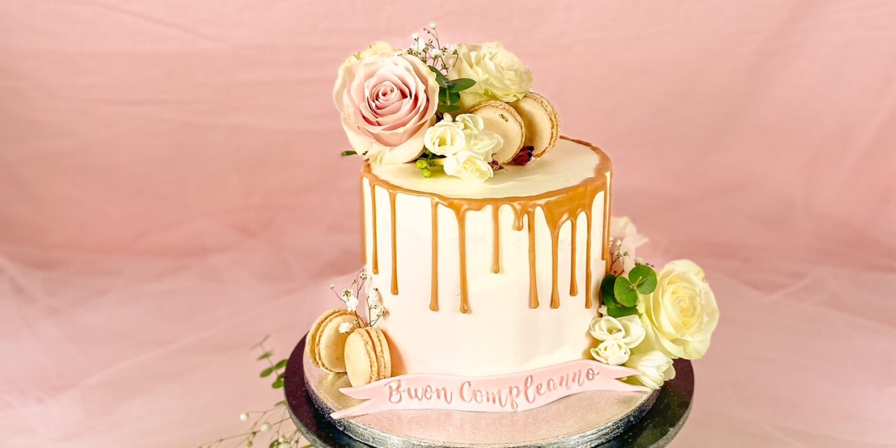 Cake Design Complenno Drip Oro e Rosa